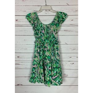 Entro Boutique Women's S Small Green White Pink Ruffle With Pockets Tunic Top